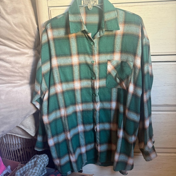 Pebby Forevee Green Flannel - Picture 1 of 5